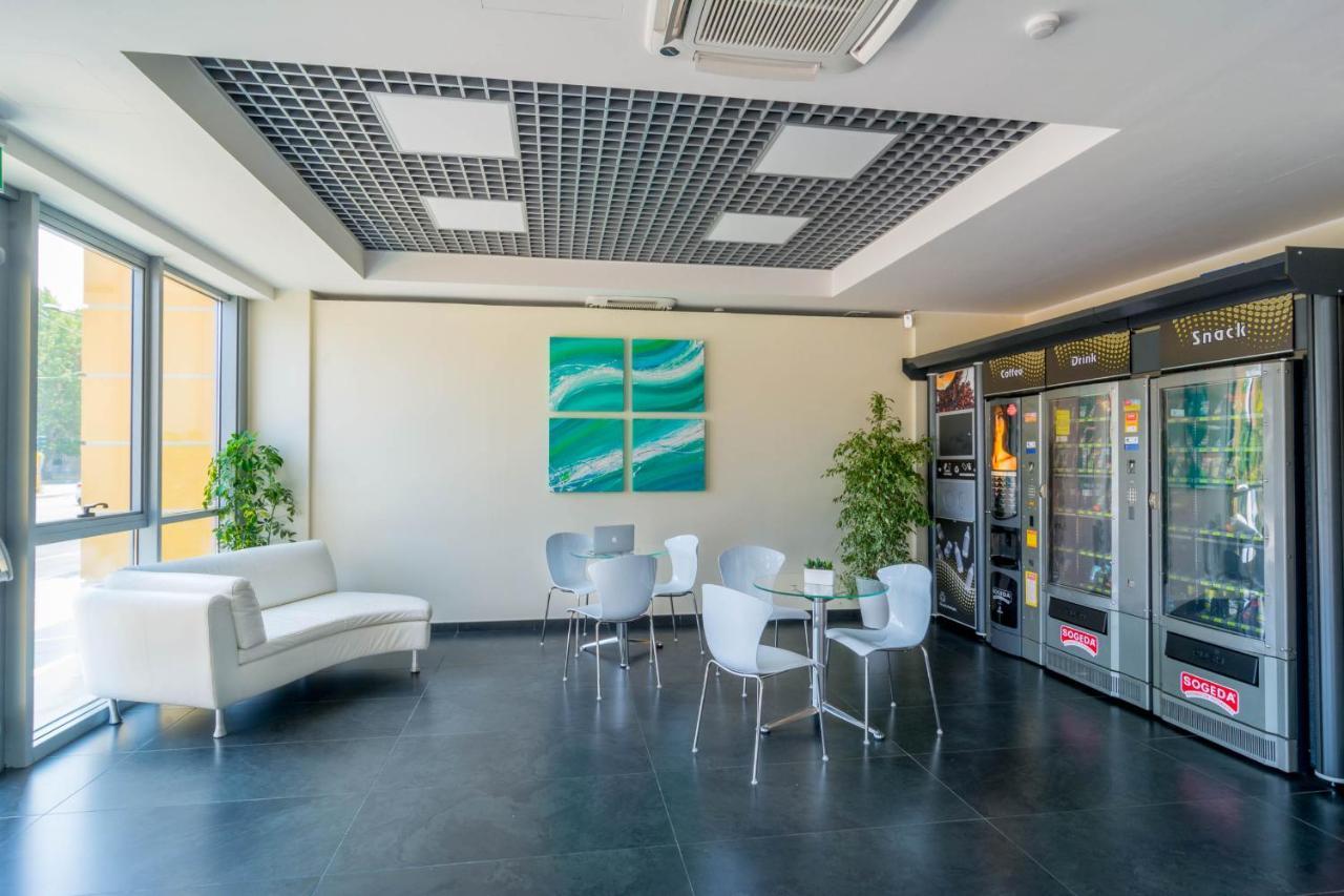 Hotel Spazio Residenza Pescara Buitenkant foto
