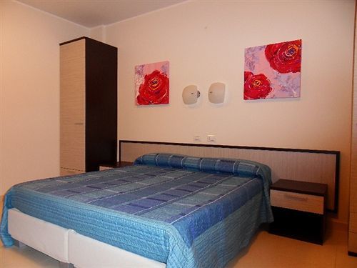Hotel Spazio Residenza Pescara Buitenkant foto