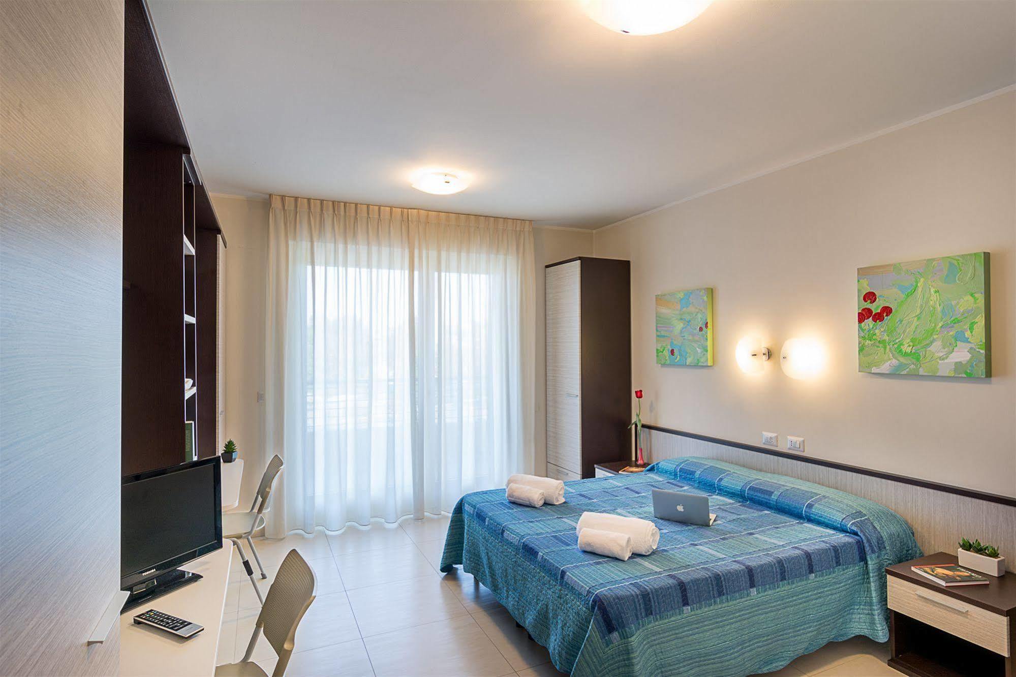 Hotel Spazio Residenza Pescara Buitenkant foto