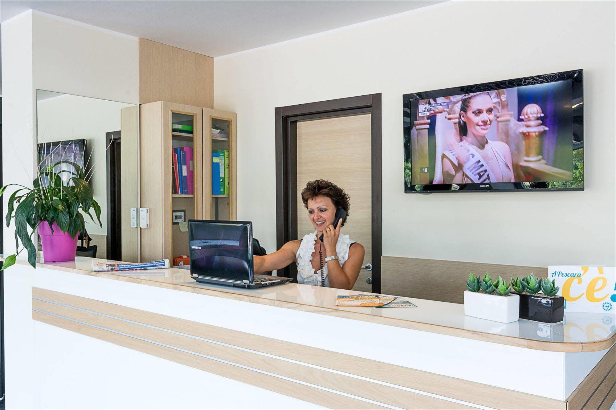 Hotel Spazio Residenza Pescara Buitenkant foto